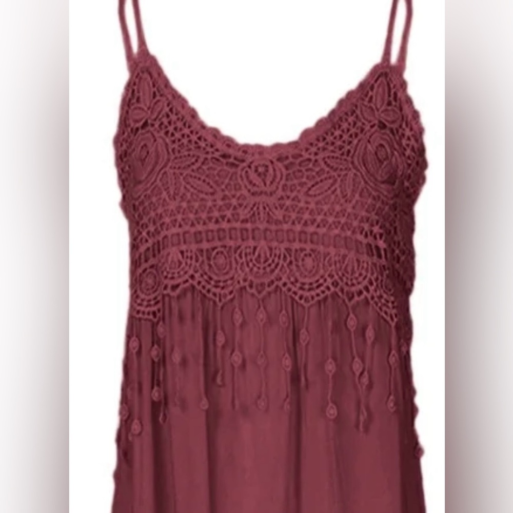 🦋Elegant Burgundy midi Dress ~ crochet design in front, ruffled on the bottom. - Picture 2 of 9